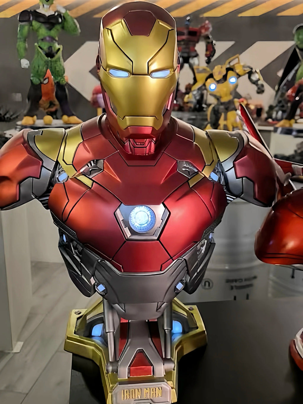 Avengers – Iron Man MK47 Light-Up Bust – Marvel Collectible Resin Statue – Display Piece