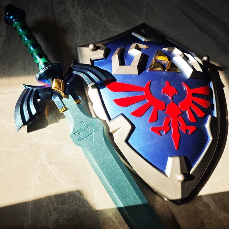Legend of Zelda – Master Hylian Shield – Tears of the Kingdom / Breath of the Wild – 1:1 Scale Metal Collectible