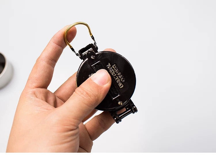 Avengers: Endgame – Captain America Compass Pocket Watch – Girlfriend Photo Keepsake – 1:1 Scale Replica Accessory