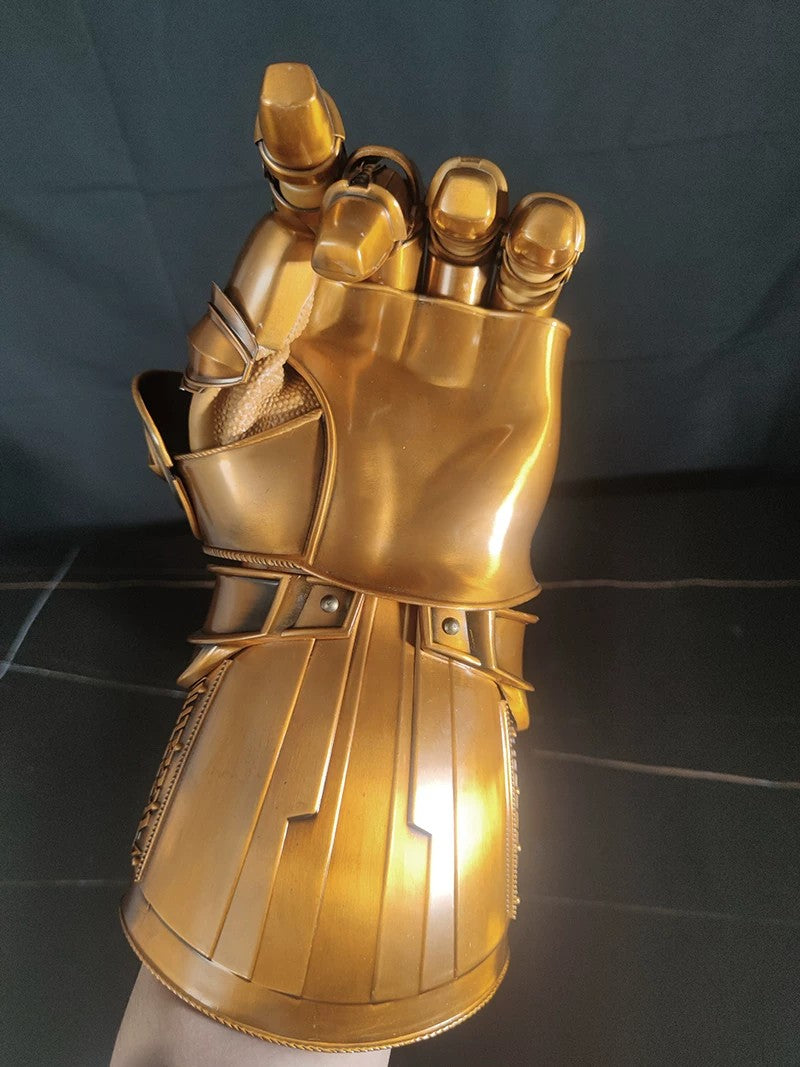 Life-size Metal Infinity Gauntlet Thanos Cosplay - Infinity Gauntlet Iron Man 1:1 Movie Replica Prop with Magnetic Stones