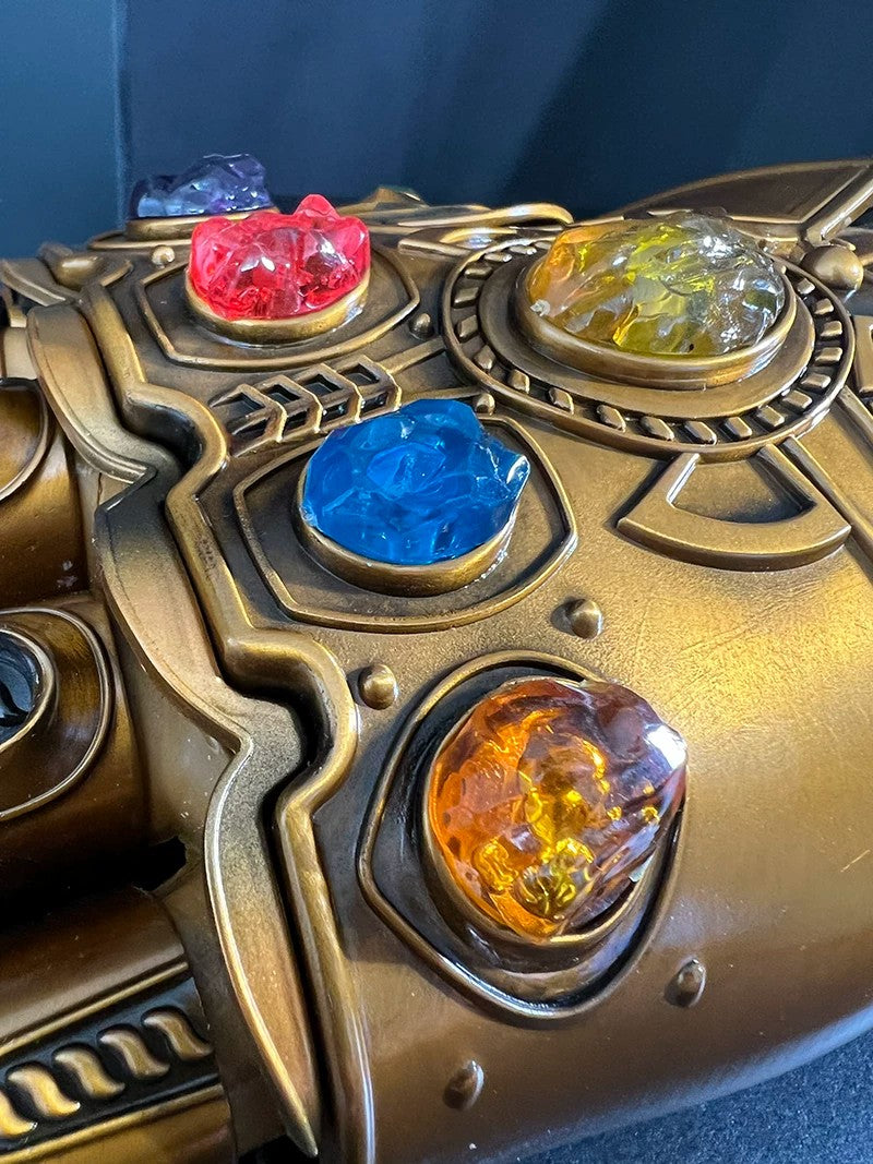 Life-size Metal Infinity Gauntlet Thanos Cosplay - Infinity Gauntlet Iron Man 1:1 Movie Replica Prop with Magnetic Stones