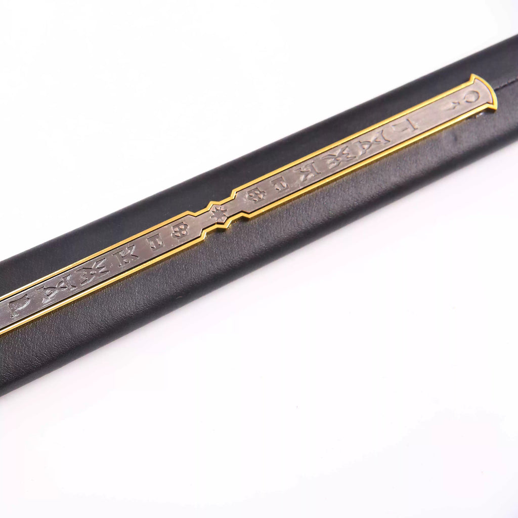 The Lord of the Rings – Narsil Sword – Aragorn's Blade – Elendil's Heirloom – 1:1 Scale Full Metal – Unsharpened – Inscribed Edition