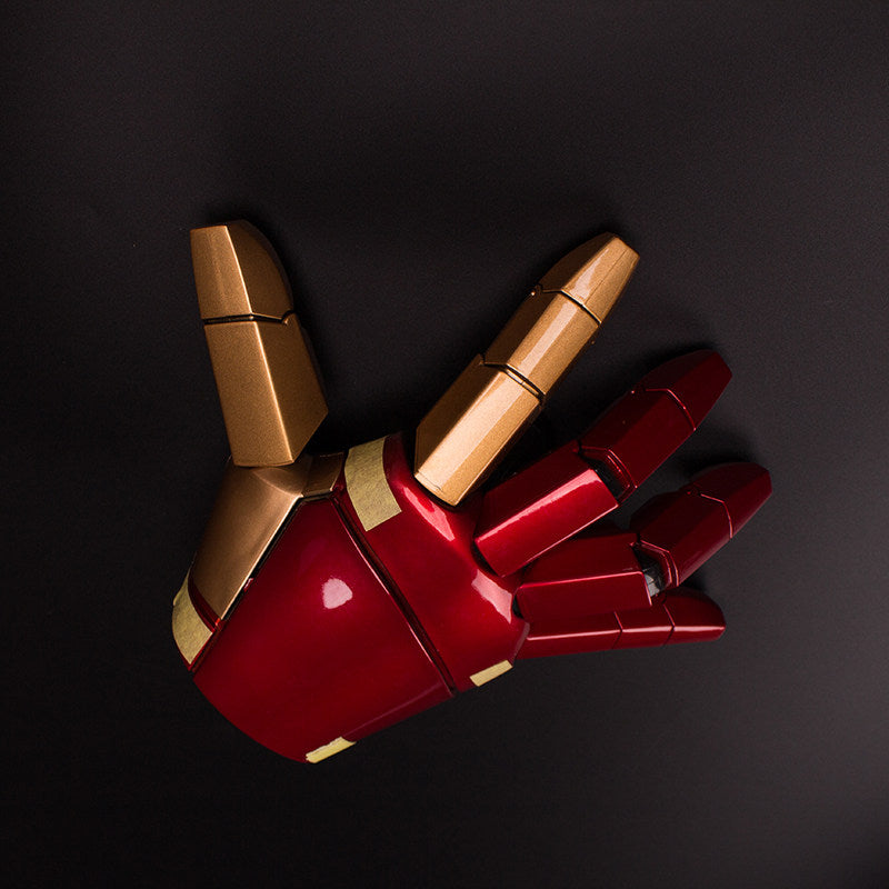 Iron Man – 1:1 Wearable Armor Arm – MK42 Gauntlet – Cosplay Collectible
