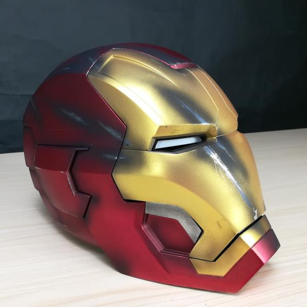 Avengers Iron Man Helmet – Wearable Display Model – 1:1 Scale – Remote &amp; Motion Sensor – Motorized